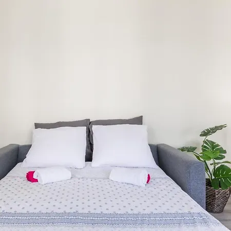 Sweet Family Vacations - Fairytale Factory Apartment Chessy (Seine-et-Marne)