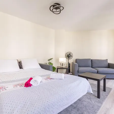Apartment Sweet Family Vacations - Fairytale Factory