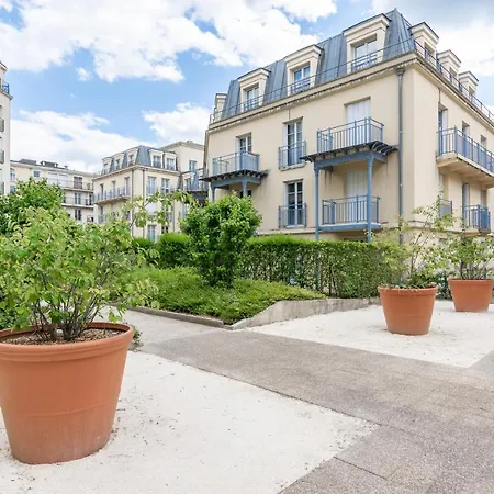 Apartment Sweet Family Vacations - Fairytale Factory Chessy (Seine-et-Marne)